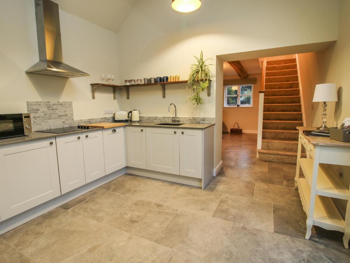 The Barn Villa Shrewsbury Exterior photo